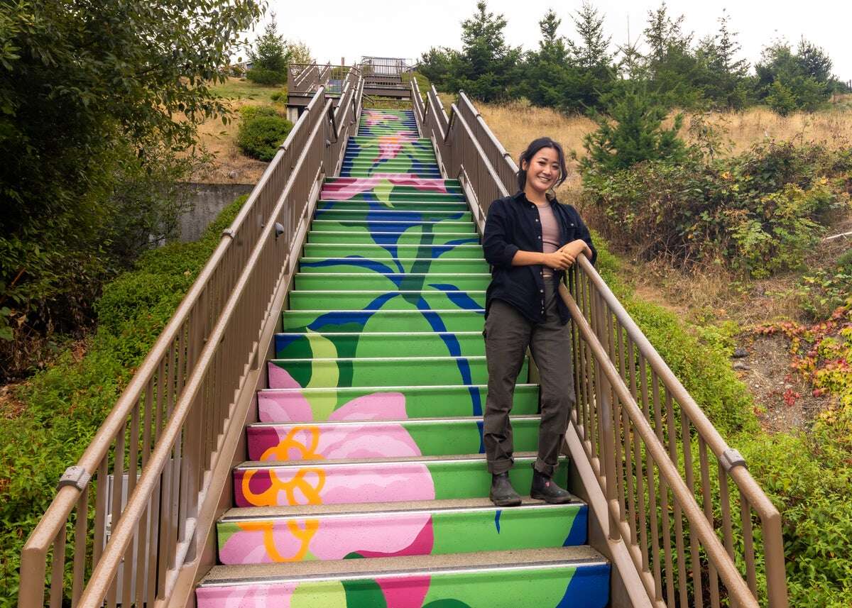 GrandRidgePlaza-FreshLook-Staircase-Artist