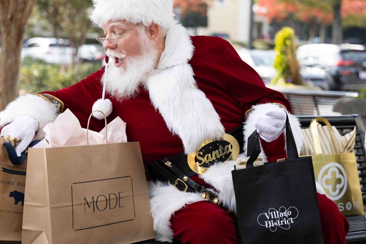 VillageDistrict-FreshLook-Placemaking-Santa